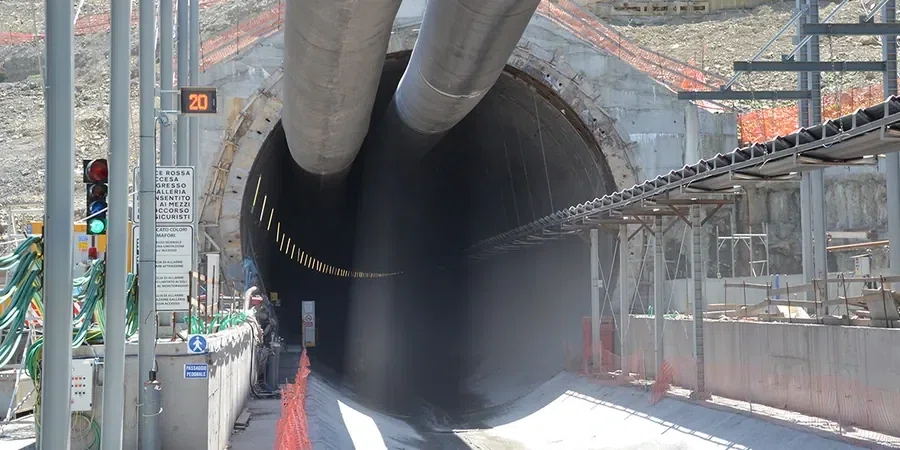 Analyse géotechnique pour tunnels en sols mous à Dunkerque